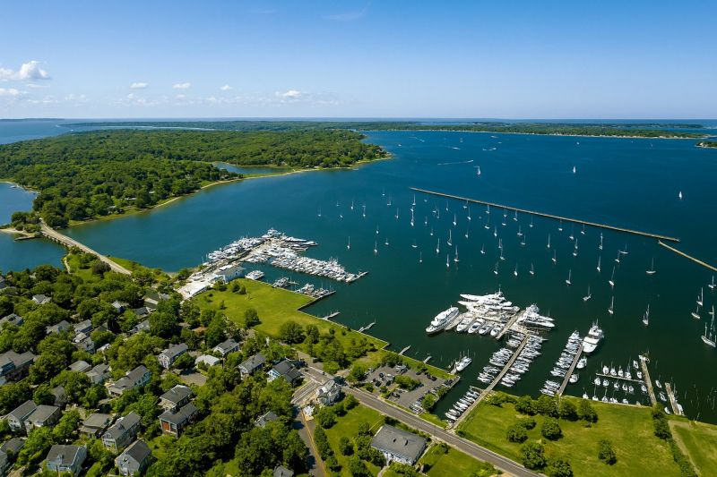 Cedar Siding Installation in Sag Harbor, NY