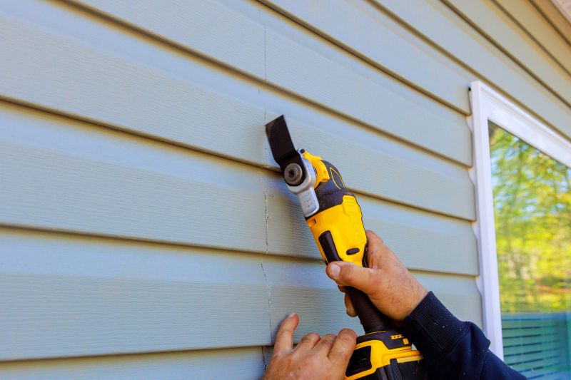 Expert Vinyl Siding Fix